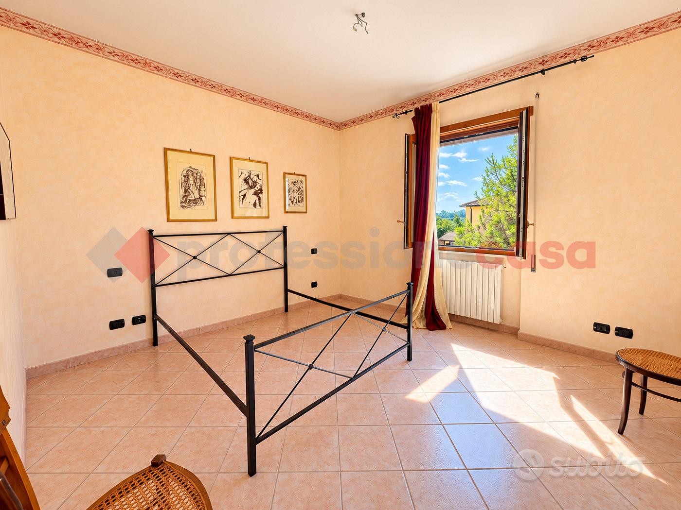 Casa – Aprilia, Leda - Altro