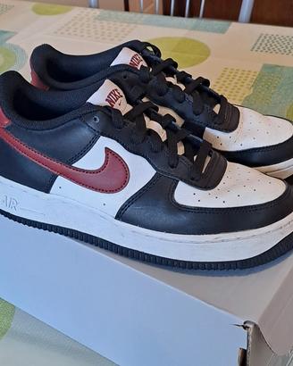 Sneakers Nike Air Force 1, n. 38.5