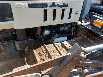 trattore cingolato 674-70 