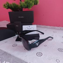 Occhiali prada neri classici