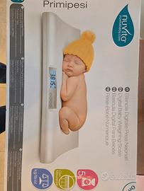 bilancia pesa neonato bambino Nuvitar 