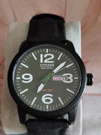 Orologio Citizen Eco-Drive WR100 militare 