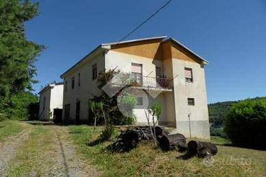 CASA INDIPENDENTE A PRASCO