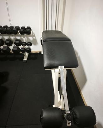 Leg curl TECHNOGYM