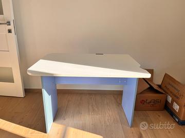 Scrivania