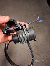 Presa USB kawasaki z900 2020-2024