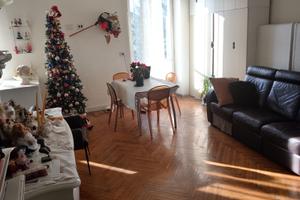 Villa bifamiliare al primo piano