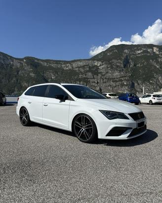 Seat Leon Cupra 4Drive 300 cv