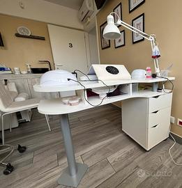 Tavolo per manicure onicotecnica completo