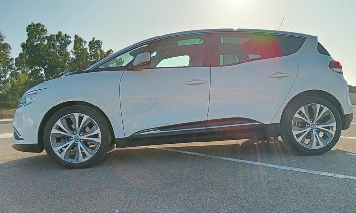 RENAULT SCENIC 1.5 DCI 110CV FULL OPTIONAL UNIPRO