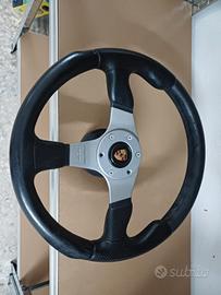 volante sportivo MOMO Porsche