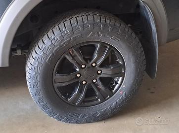 Treno di gomme MAXXIS 781 AT 265 65r17  112t M+S.