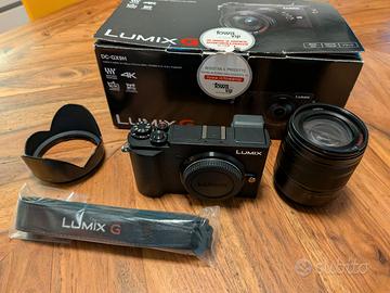 Panasonic Lumix DC-GX9 con obiettivo Lumix G VARIO