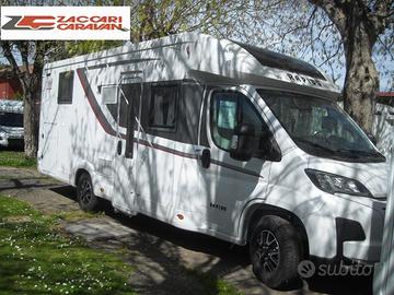 RAPIDO 696 F