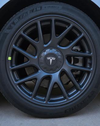 KIT Coprimozzi Tesla Model 3 Highland 18" Cerchi