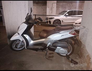 Yamaha x-city 250