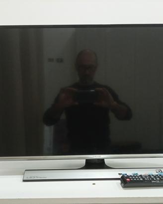 TV MONITOR SAMSUNG 32"