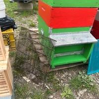 Materiale per api