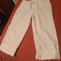 Blocco di tailleur e vestiti vari