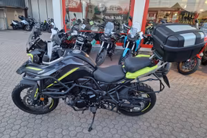 Benelli TRK 702 X 2023