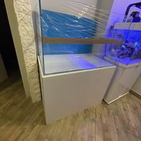 struttura acquario con vasca 60x100