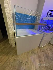 struttura acquario con vasca 60x100