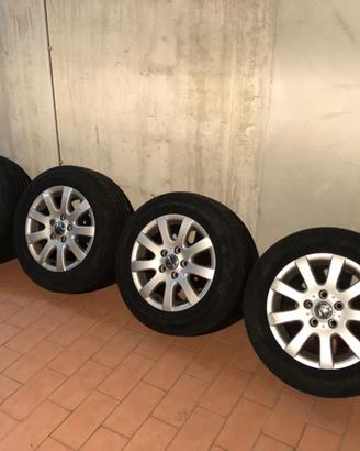 Cerchi e gomme volkswagen 15 pollici