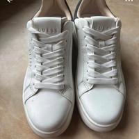 Sneakers Guess