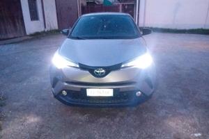 Toyota chr