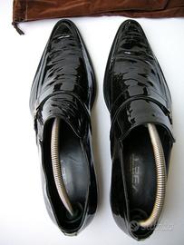 scarpe uomo 43 nero lucido