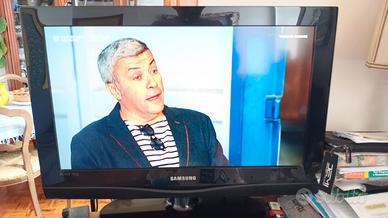 TV SAMSUNG DVBT2 26 pollici 