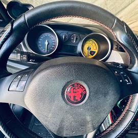 ALFA GIULIETTA 1750 QUADRIFOGLIO