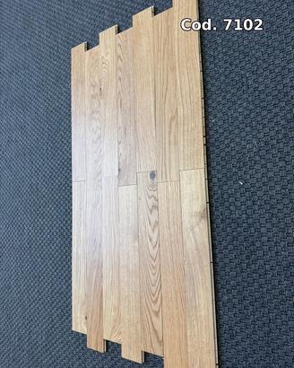Parquet listello rovere poco nodato a Genova