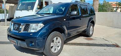 Nissan Pathfinder 2.5 dCi 4x4 7p