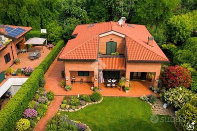 VILLA SINGOLA A SAN LAZZARO DI SAVENA