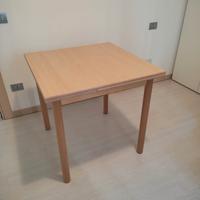 Tavolo 80x80 allungabile
