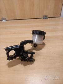 Pompa freno anteriore Yamaha R6 2003 2004