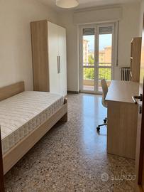 Stanza singola in posizione ben servita