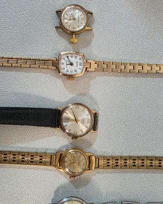 Blocco di 5 orologi 
