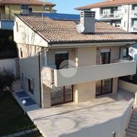 VILLA SINGOLA A ATRI