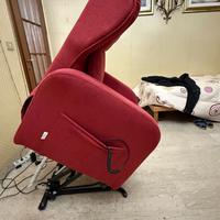 Poltrona alzapersone per invalidi e/o anziani