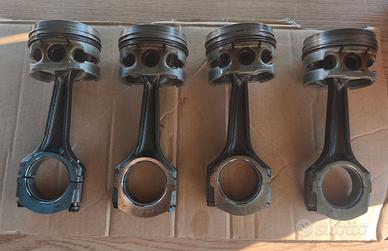 Per Clio 1.8   Pistoni Clio 1800 16V