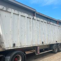 semirimorchio 3 assi ribaltabile in lega Benalu da