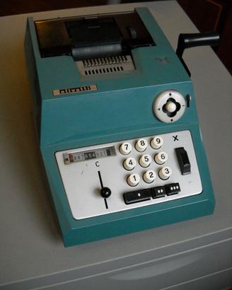 MACCHINE PER UFFICIO VINTAGE