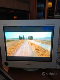 sony multiscan g500 monitor Trinitron 
