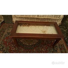 Tavolino portaoggetti 