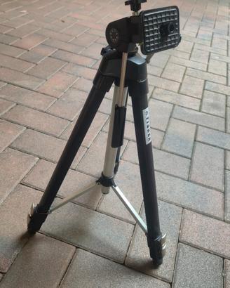 cavalletto treppiedi vintage per macchine fotograf