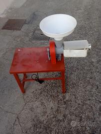 Passapomodoro e attrezzatura