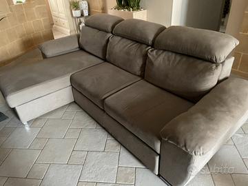 Divano letto con penisola