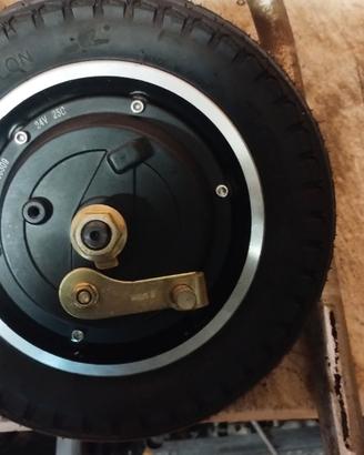Keenso Motore Ruota da 10 Pollici Pneumatico 24/36